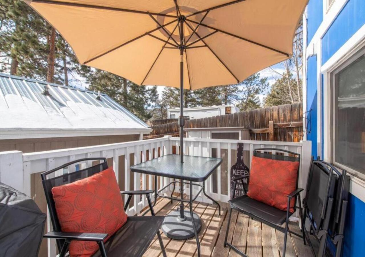 Ashore The Clouds Glamping Awaits Woodland Park Exterior photo