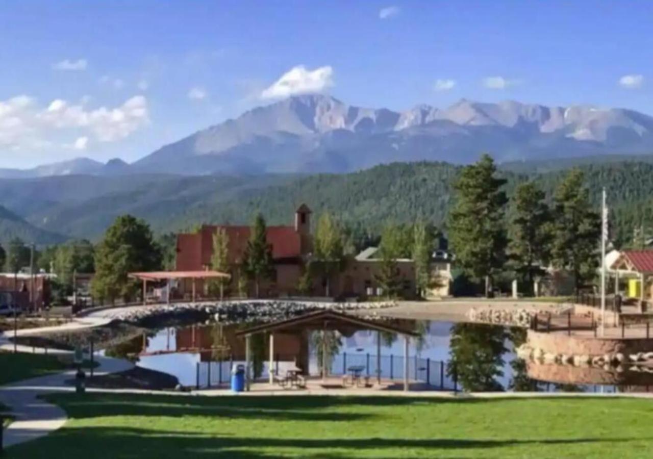 Ashore The Clouds Glamping Awaits Woodland Park Exterior photo